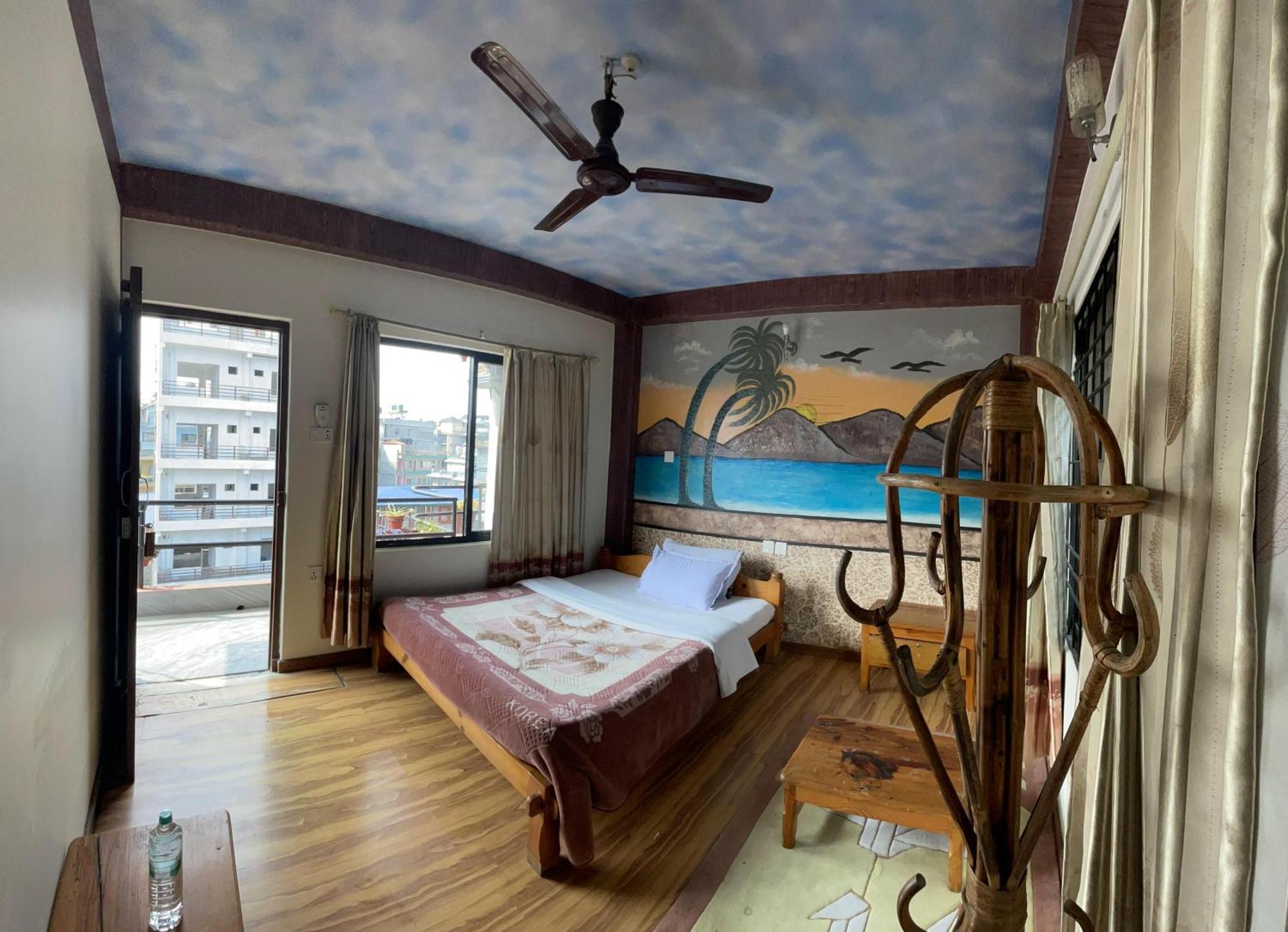 Hotel Hakoniwa Pokhara Exterior photo