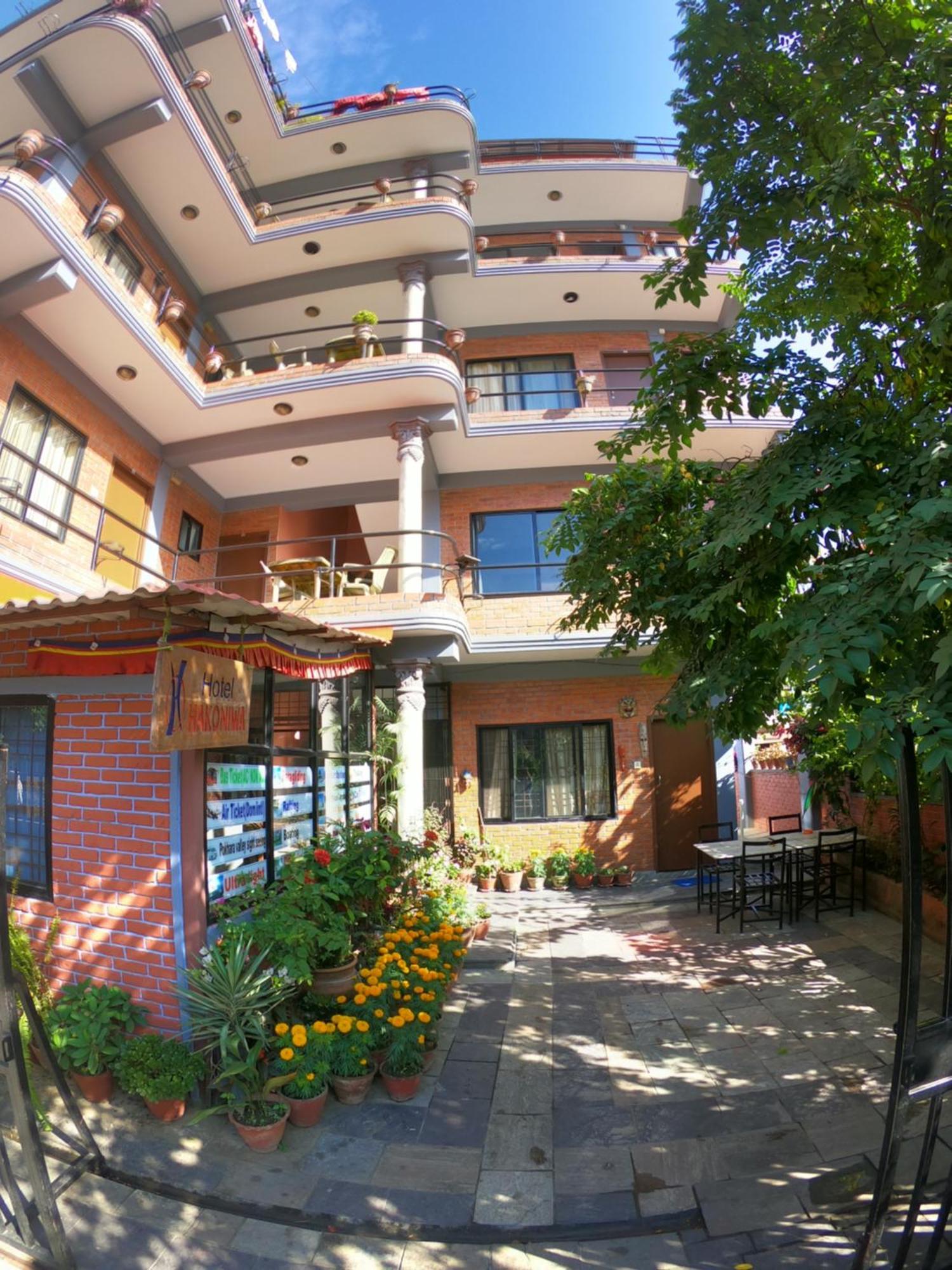 Hotel Hakoniwa Pokhara Exterior photo