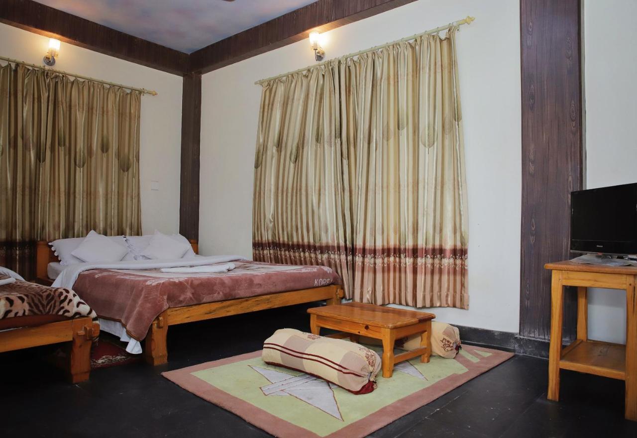 Hotel Hakoniwa Pokhara Exterior photo
