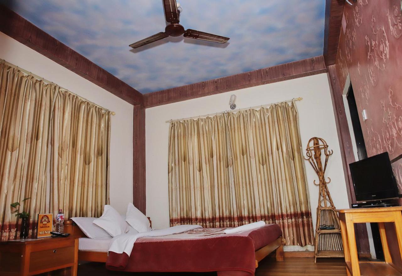 Hotel Hakoniwa Pokhara Exterior photo